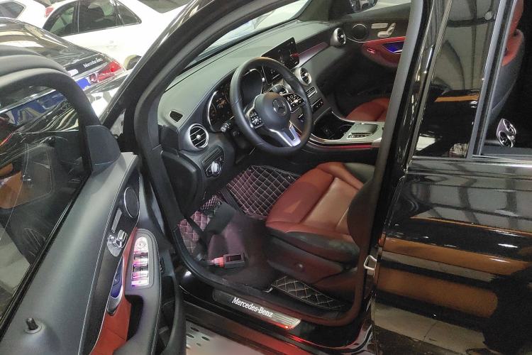 Used Mercedes-Benz GLC Coupe 2023 GLC 300 4MATIC Coupe SUV