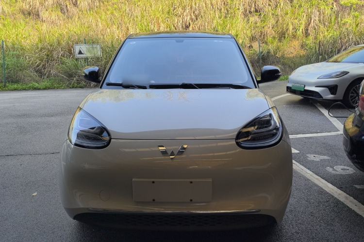 Used Wuling Bingo 2024 333 km Enjoyment Version Front