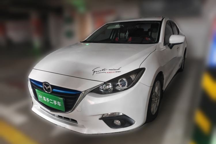 Used Mazda 3 Axela 2016 Sedan 1.5L Manual Comfort Model