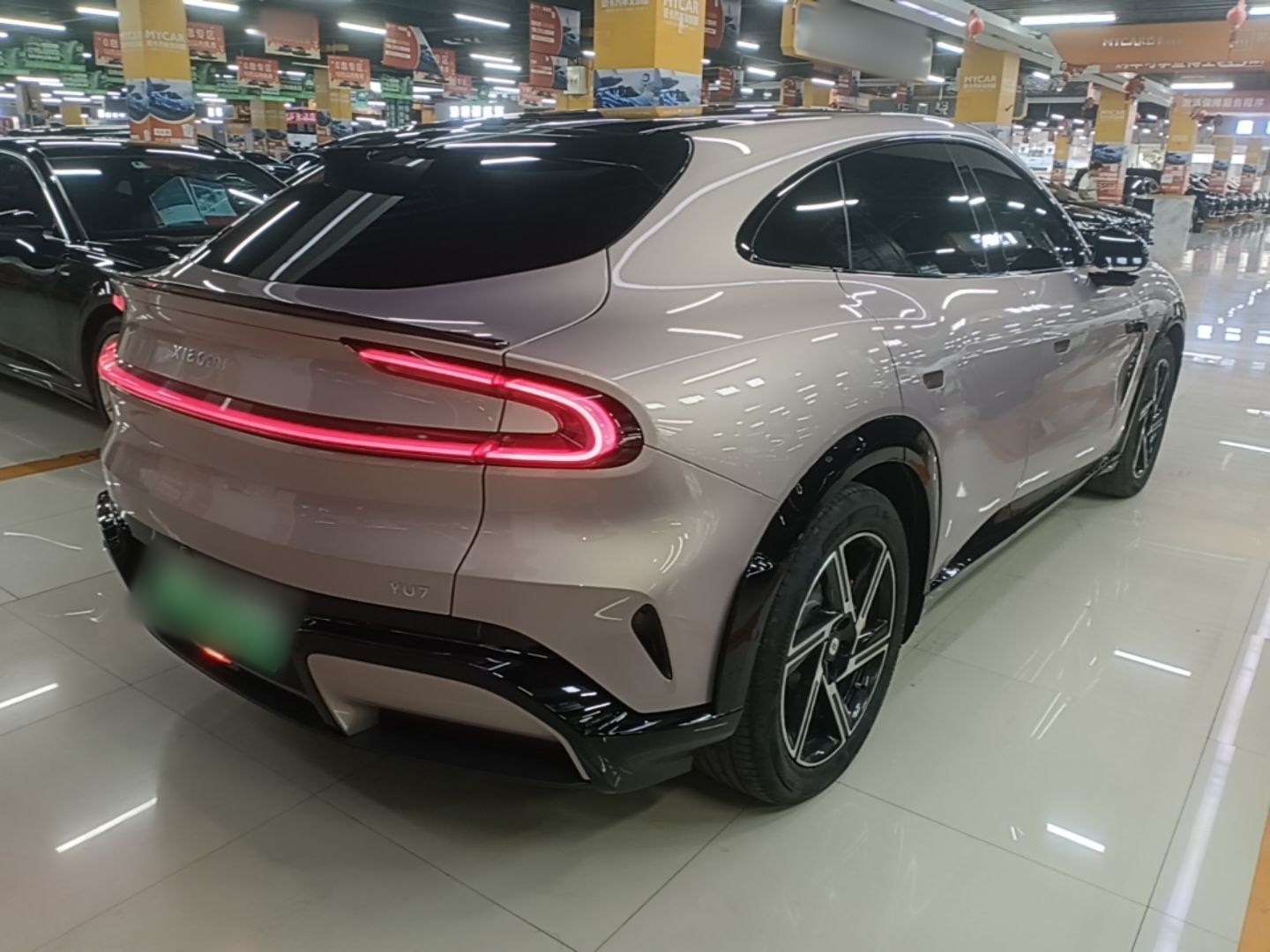 Xiaomi Auto YU7 2025 Ultra-Long Range All-Wheel Drive Pro Version — снимка 6