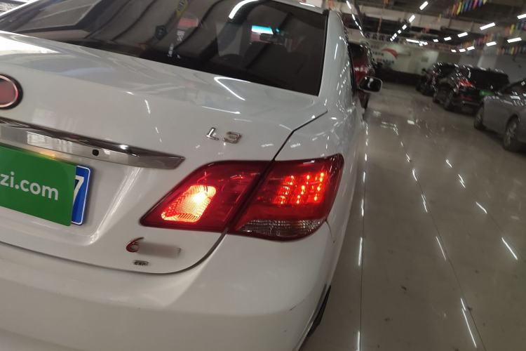 Used BYD L3 2015 Energy-Efficient Model 1.5L Automatic Comfort Edition Right Rear Taillight