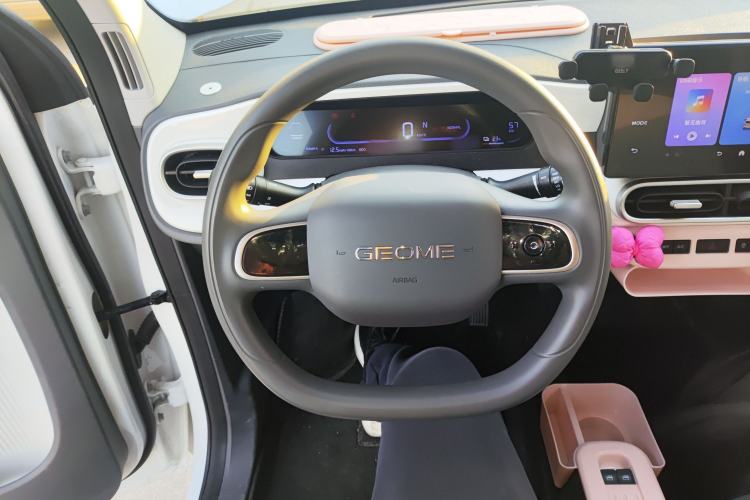 Used Geely Galaxy Panda 2025 210 km – Yuanqi Bear