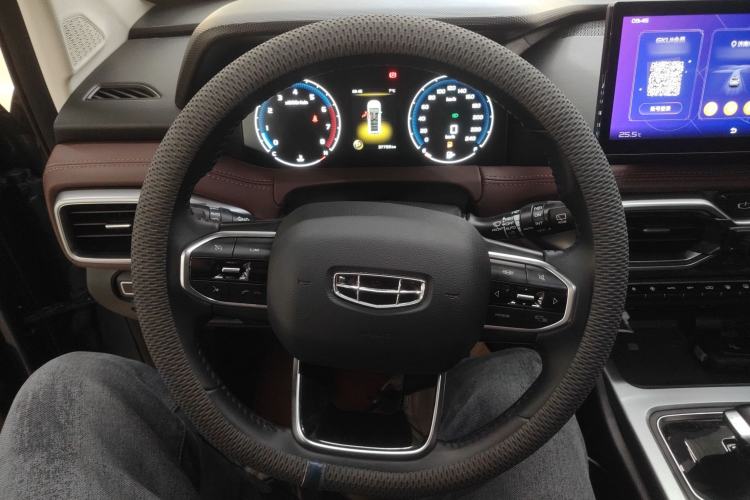 Used Geely Auto Haoyue 2022 1.8TD DCT Luxury 7-Seater