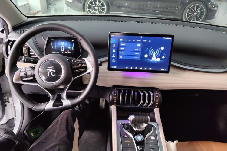 Used BYD Yuan PLUS 2024 Honor Edition 430KM Leading Model
