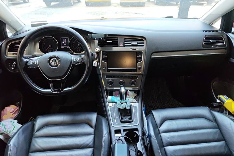 Used Volkswagen Golf 2016 230TSI Automatic Luxury Version