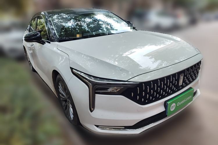 Used Bestune B70 2023 3rd Generation 1.5T Automatic Enjoyment Version 70th Anniversary Edition Front Right 45 Deg