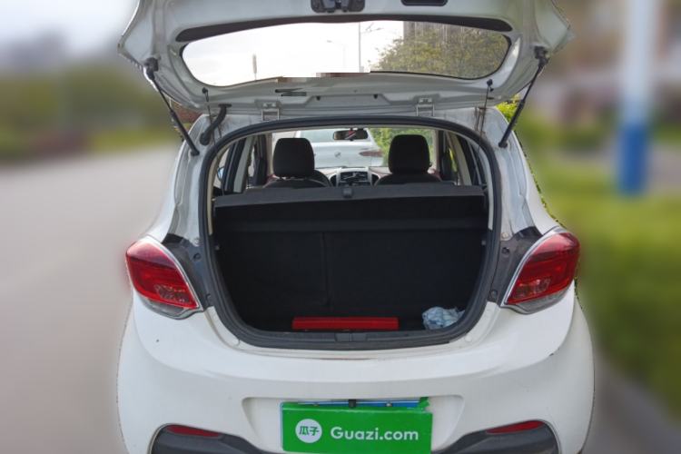 Used CHANGAN Benni 2015 1.4L Manual Luxury Model China V Standard