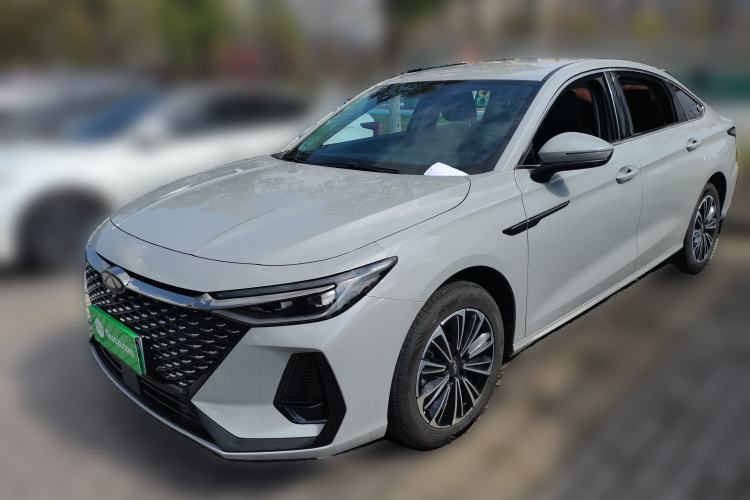 Used Chery Fengyun A8 2025 Model 70km Basic Version