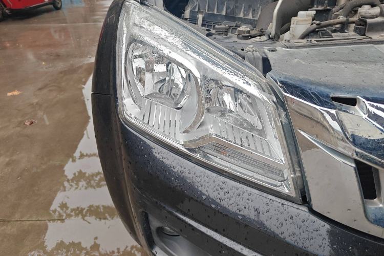 Used Isuzu JLM 2018 2.8T Classic Edition Two-Wheel Drive Luxury Version with Extended Cargo Bed JE493ZLQ5F
