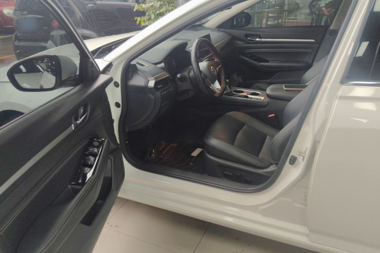 Used Nissan Teana 2021 2.0L XL Upper AD1 Smart Drive & Navigation Edition Driver Seat