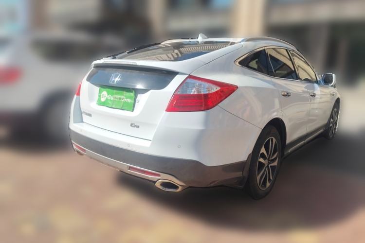 Used Honda Crosstour 2014 2.4L Luxury Edition
