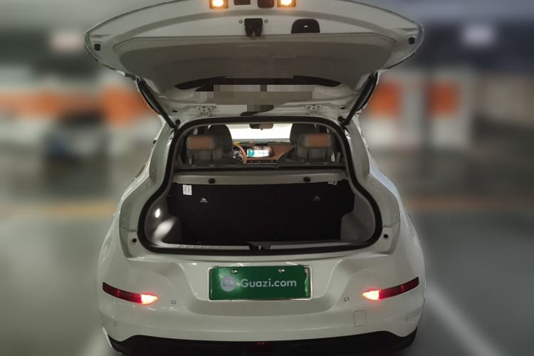 Used ORA Good Cat 2024 401 km Luxury Version 126 kW Trunk