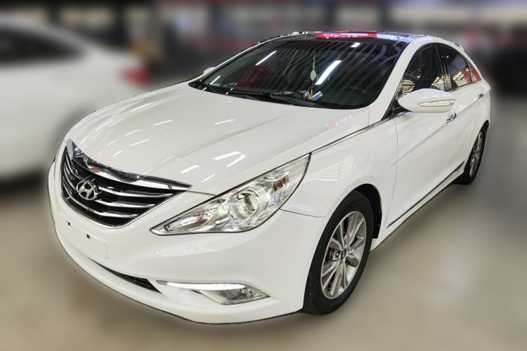 Used Hyundai Sonata 2014 2.4L Automatic Leading Edition China IV Standard