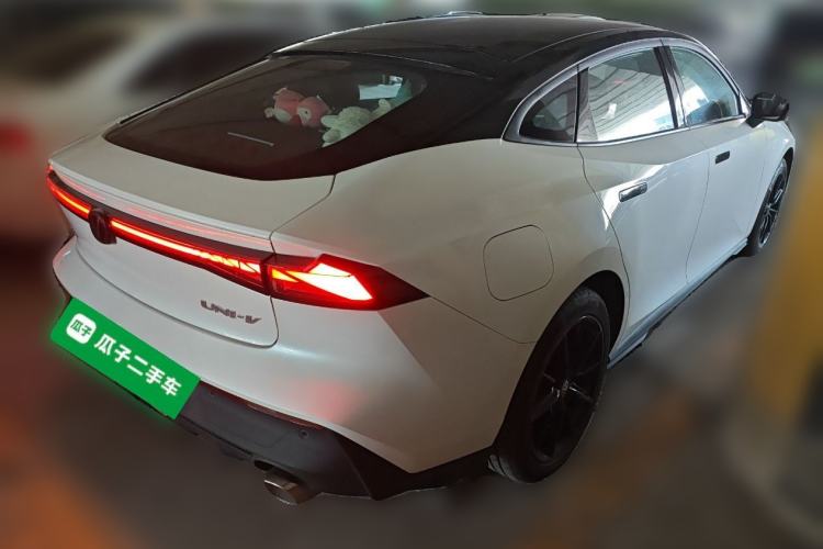 Used CHANGAN UNI-V iDD 2023 Zhidian iDD 1.5T 113km Smart & Fun Version (Rapid Edition)