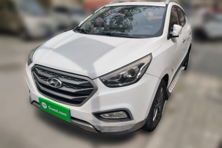 Used Hyundai ix35 2013 2.0L Automatic Two-Wheel Drive Smart GLS China IV Standard