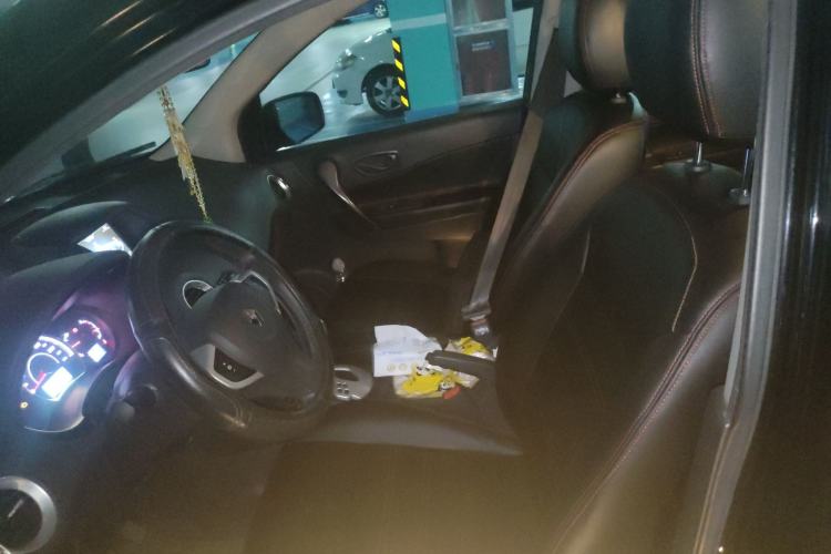 Used Renault Koleos 2014 2.0L Two-Wheel Drive Standard Edition Left Front Seat