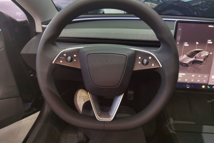 Used Tesla Model 3 2023 Long-Range All-Wheel-Drive Version
