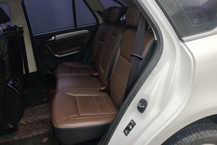 Used Haval H8 2017 2.0T Gasoline Two-Wheel Drive Smart Edition