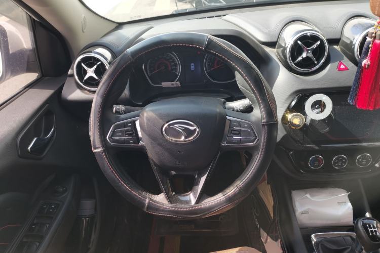 Used Soueast DX3 2016 1.5L Manual Luxury Model
