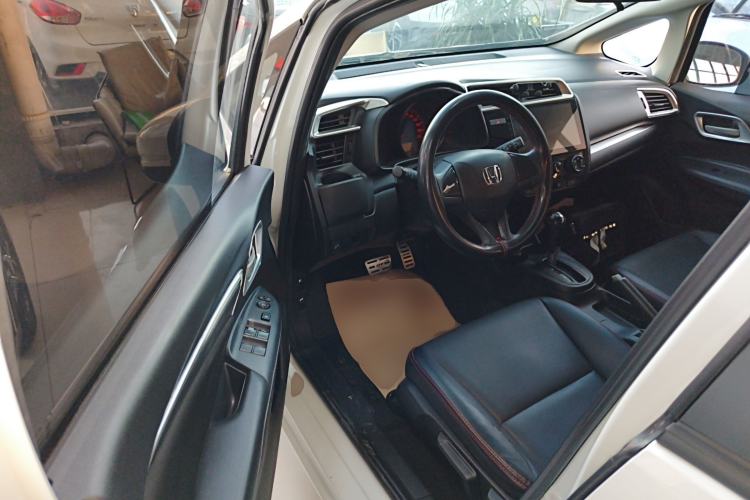 Used Honda Fit 2018 1.5L CVT Comfort Sunroof Version