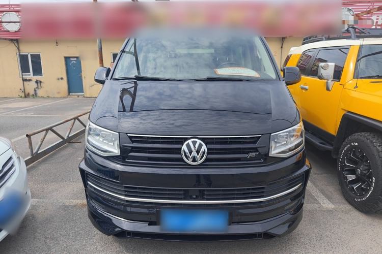 Used Volkswagen Multivan 2017 2.0 TSI 4x4 Prestige Edition 7-Seater

