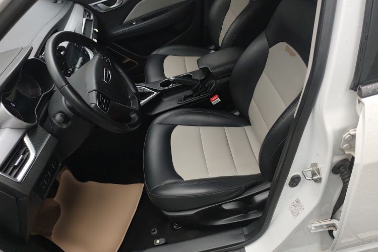 Used Geely Auto Vision 2020 Revised Version 1.5L CVT Asian Games Edition Left Front Seat