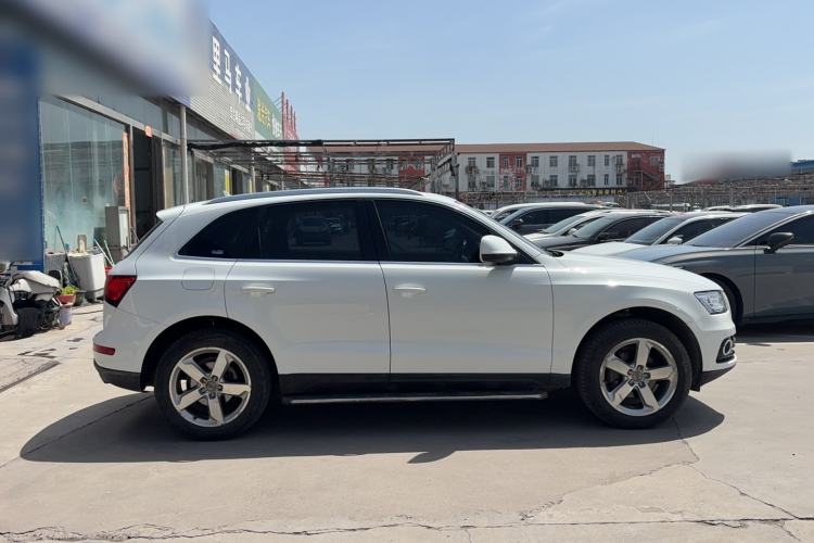 Used Audi Q5 2015 40 TFSI Comfort Model