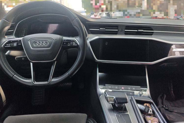 Used Audi A6L 2021 40 TFSI Luxury Dynamic Edition Center Console