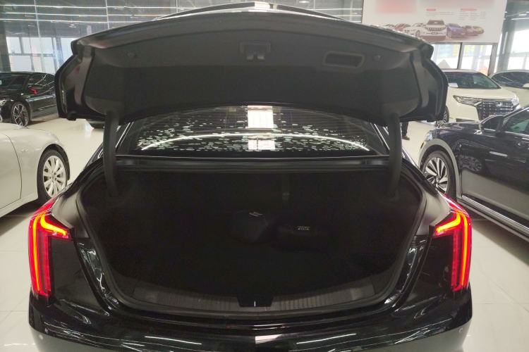 Used Cadillac CT5 2021 Revised 28T Luxury Version
