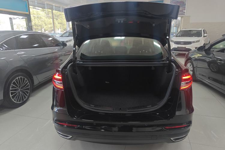 Used Ford Mondeo 2018 EcoBoost 180 Smart Control Fashion Model China VI Standard
