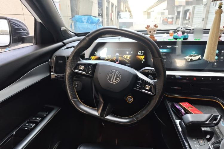 Used MG 5 Scorpio 2022 1.5T Trophy Sport Luxurious Edition
