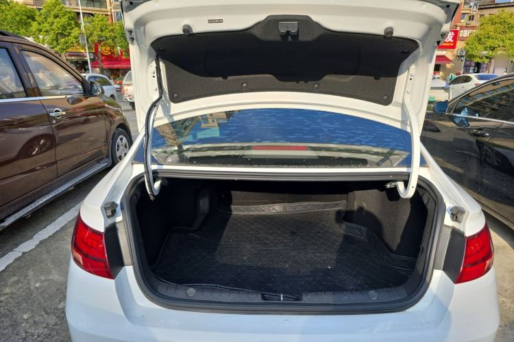 Used Geely Auto Emgrand GL 2021 UP 1.4T CVT Leading Edition