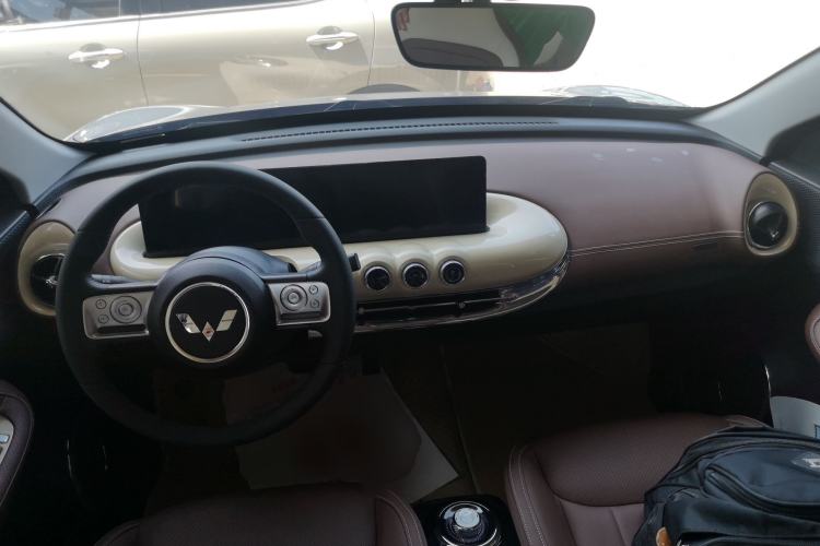 Used Wuling Bingo 2023 333 km Lingxi Connected Version
