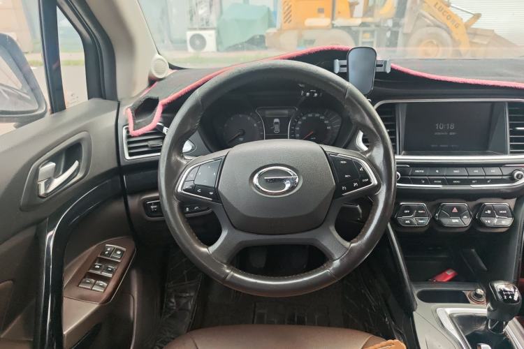 Used GAC Trumpchi GS4 2017 235T Manual Two-Wheel Drive Luxury Edition
