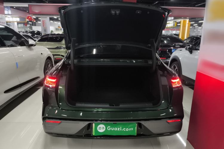 Used Geely Galaxy 8 2025 130km EM-P Starship Edition Trunk