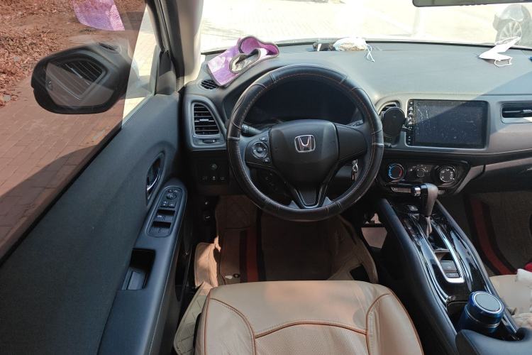 Used Honda Vezel 2020 1.5L CVT Pioneer Edition
