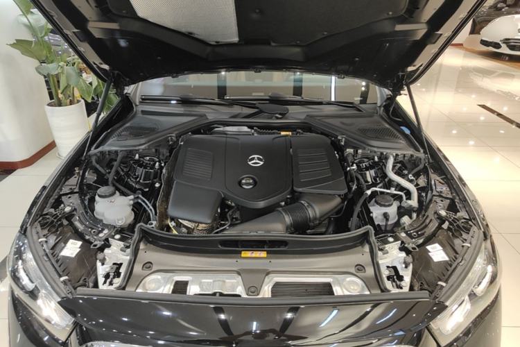 Used Mercedes-Benz E-Class 2025 Facelift E 300 L Luxury Edition