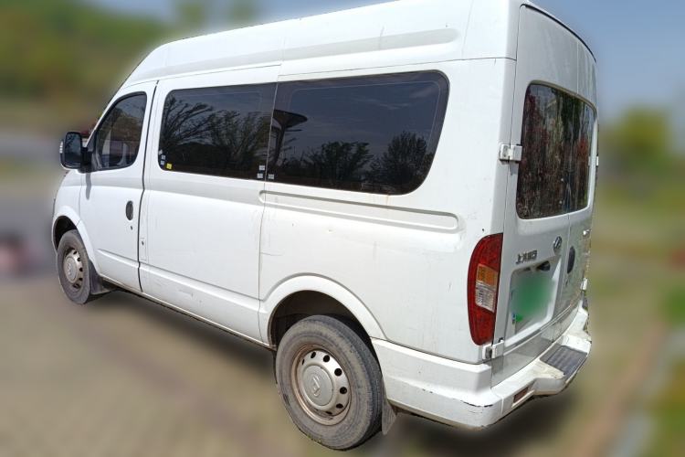 Used SAIC MAXUS Xintu V80 2019 2.0T Plus 6-Speed Manual – Aoyuntong Short Wheelbase Ultra-Low Roof 5/6-Seater