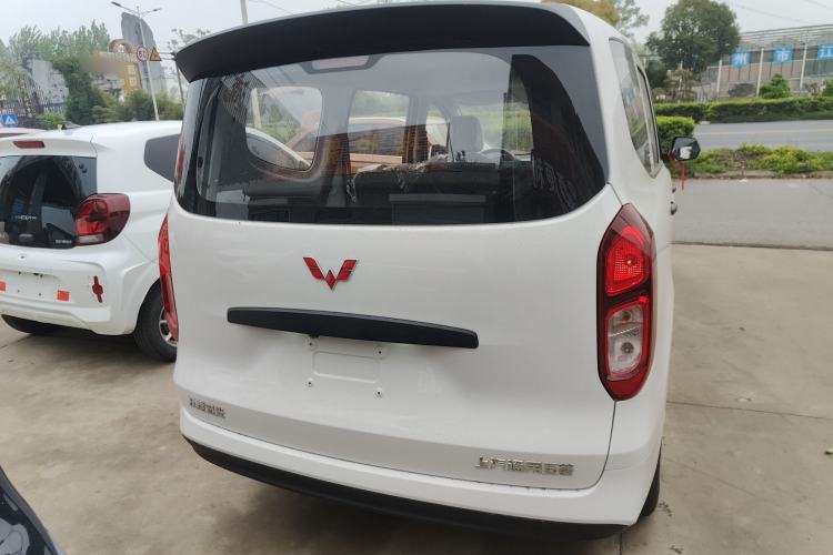 Used Wuling Hongguang New Energy 2024 All-Electric Model 300KM Standard Version Rear
