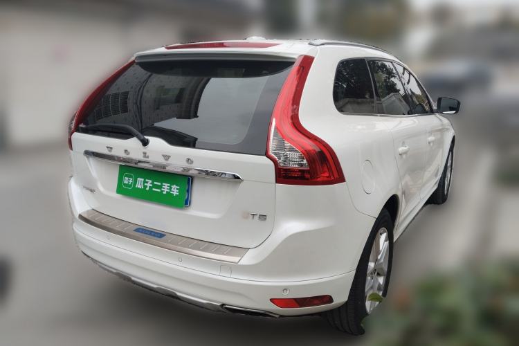 Used Volvo XC60 2017 T5 Smart Upgrade Edition