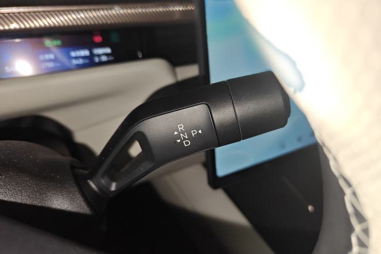 Used Lynk & Co Lynk & Co 10 EM-P 2025 Model 240 Four-Wheel Drive Ultra