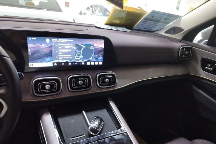 Used Chery Tiggo 9 C-DM 2025 1.5T 106KM Ultra-Comfort Edition 5 Seats Lithium-NMC
