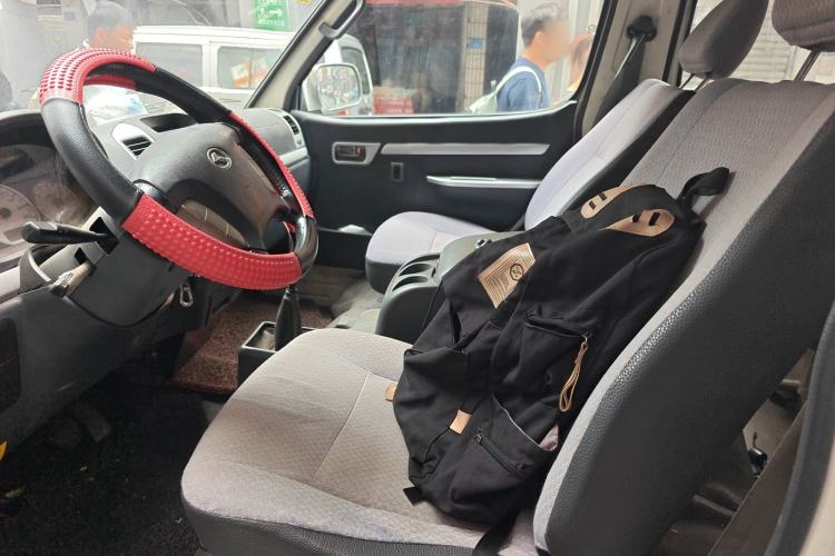 Used King Long Golden Way 2014 2.0L Practical Value Edition 4G20B
