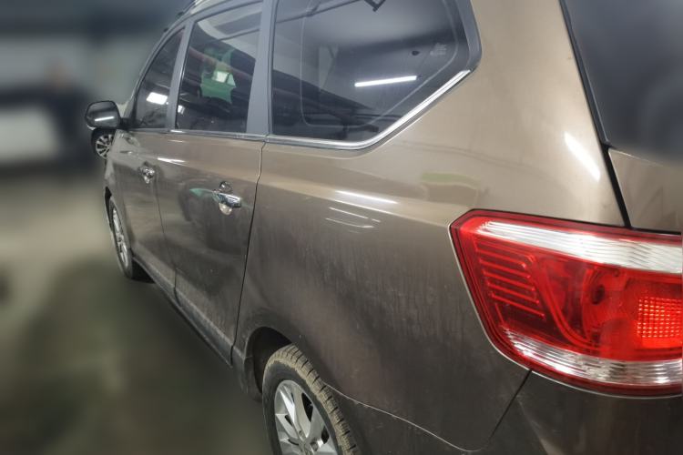 Used Baojun 730 2015 1.8L Manual Luxury Navigation ESP Version 7-seater Rear Left 45 Deg