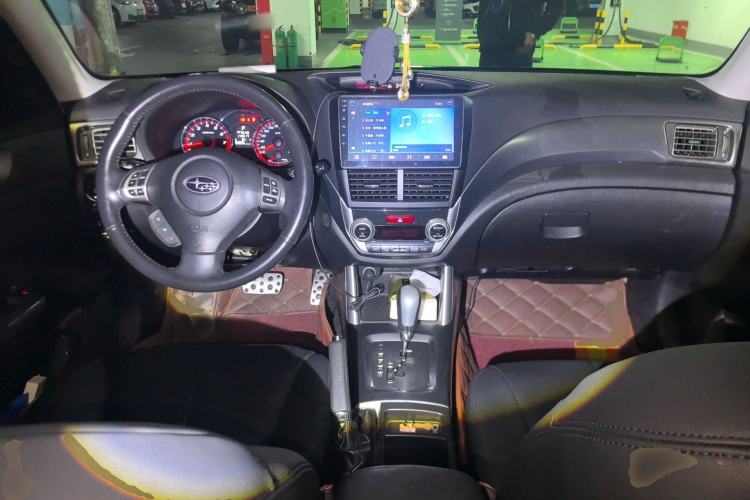 Used Subaru Forester 2011 2.5XS Automatic Luxury Edition Center Console