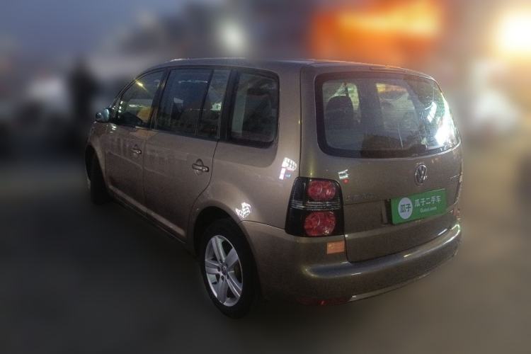 Used Volkswagen Touran 2013 1.4T Manual Fashion Edition 5 Seats Rear Left 45 Deg