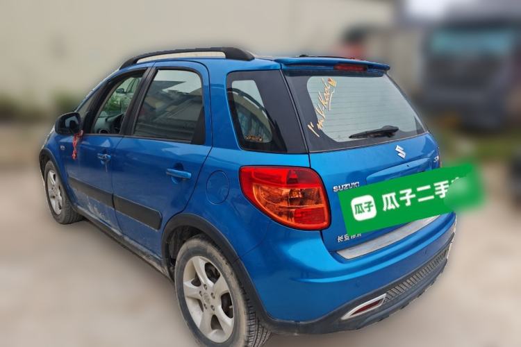 Used Suzuki SX4 2011 Revised Version 1.6L Manual Sport Edition
