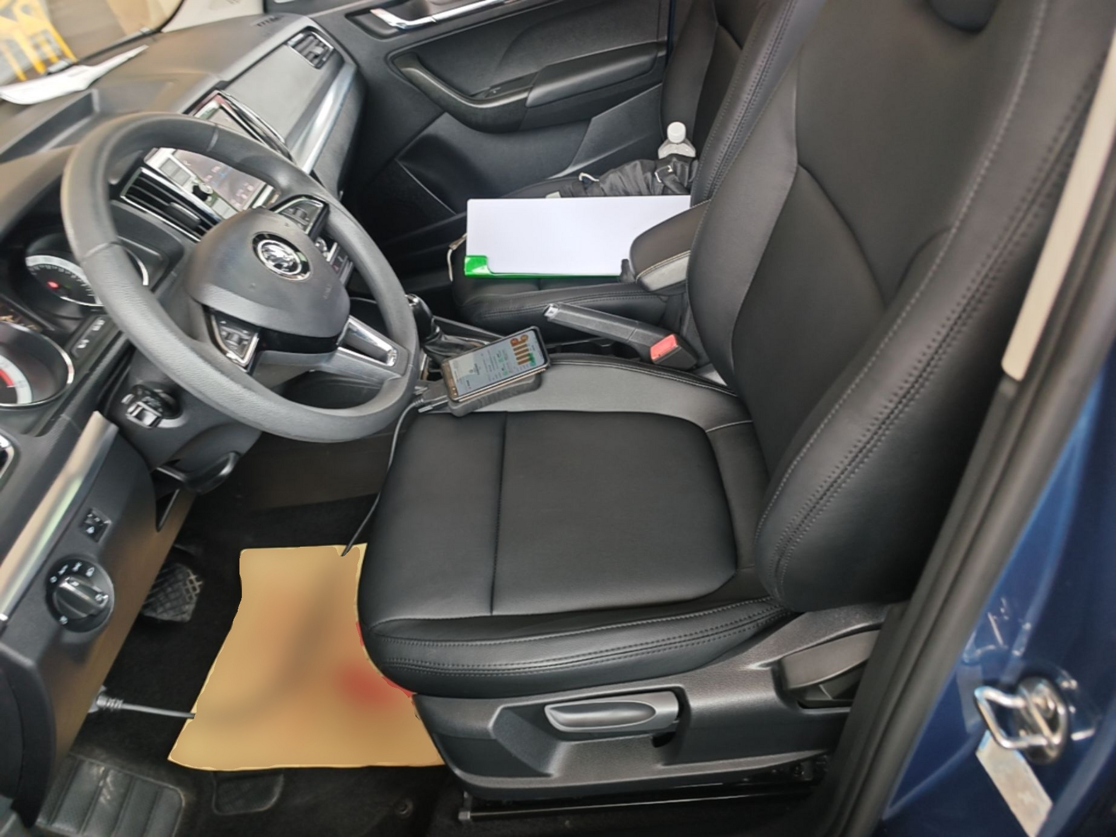 Interior delantero