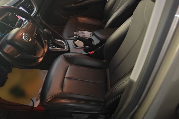 Used Buick GT 2021 1.3T Automatic Mild Hybrid Elite Version Left Front Seat