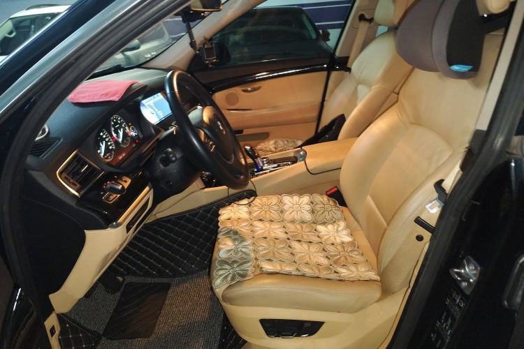 Used BMW 5 Series GT 2010 535i Luxury Edition